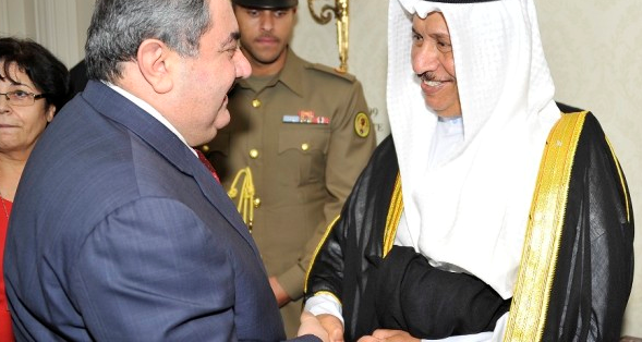زيباري يبحث مع رئيس الوزراء الكويتي زيارة الأخير المرتقبة إلى بغداد