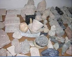 العراق يرفض شروطا أمريكية لاستعادة آلاف القطع الأثرية الـمسروقة