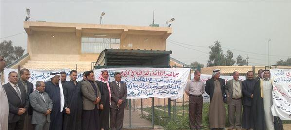 جبهة المطلك تتظاهر في كركوك وتطالب العراقية بعودة وزرائها إلى الحكومة