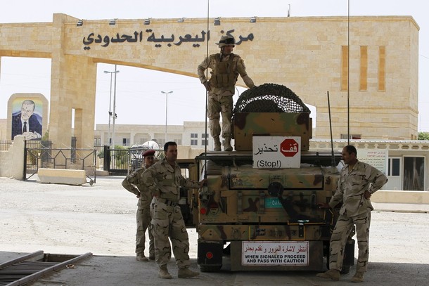 عاجل.. وصول قوات عراقية معززة بالدبابات والطيران الحربي إلى معبر ربيعة الحدودي