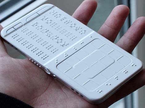 مهندس هندي الجنسية يصمم هواتف ذكية خصيصاً للمصابين بالعمى