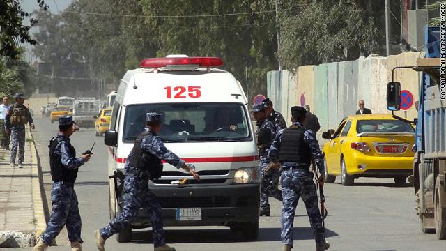 مقتل واصابة ستة مدنيين في انفجارين في بغداد