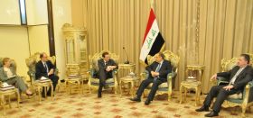 صالح المطلك: نشدد على اهمية توثيق التعاون بين العراق والولايات المتحدة الامريكية