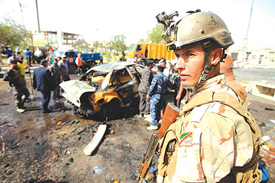 مصدر أمني :تفجير سيارة محملة بالالغام في سامراء