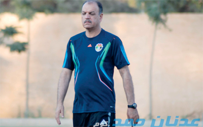 عدنان حمد قد يشد الرحال لتدريب المنتخب القطري