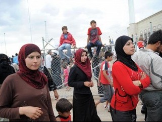 لماذا يتحمل الأردن وحده أعباء اللاجئين؟ بقلم احمد صبري