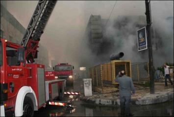 حريق في مدينة الكاظمية يلتهم 40 محالا تجاريا