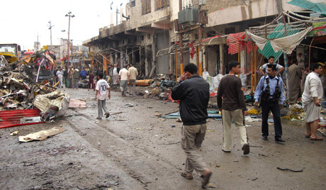 ارتفاع حصيلة تفجير مقهى الغزالية غرب بغداد إلى 27 قتيلاً وجريحاً
