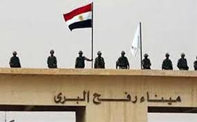 الجيش المصري يدعو للاسراع في انهاء المرحلة الانتقالية
