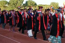 مجلس الوزراء يقرر صرف منحة الطلبة في الجامعات والمعاهد العراقية