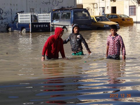 مجلس بغداد والامانة تعدان خطة طوارىء لمجابهة فيضانات الشتاء