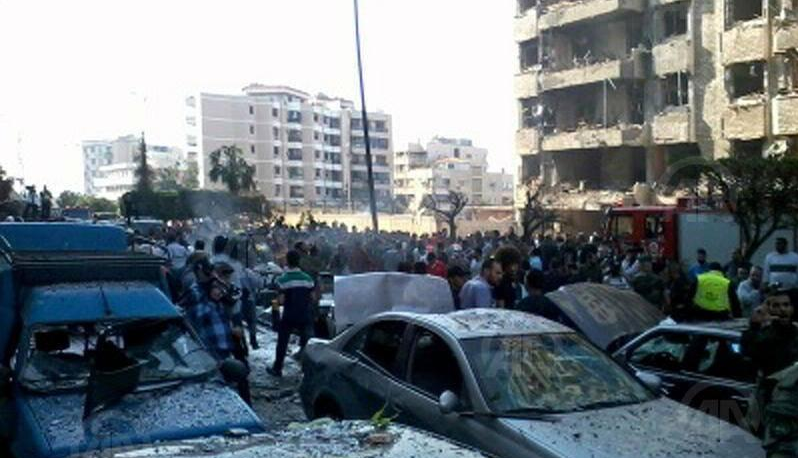 مقتل 10 أشخاص على الأقل جراء انفجارين وقعا  اليوم في محيط السفارة الإيرانية في بيروت