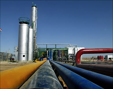 البترول المصرية :شركة بتروجت الحكومية فازت بعقد تنفيذ مشروع خط أنابيب الغازفي العراق  بمئة مليون دولار