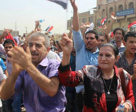 الشعب الكردي يطالب حكومته بالغاء امتيازات نواب برلمانهم