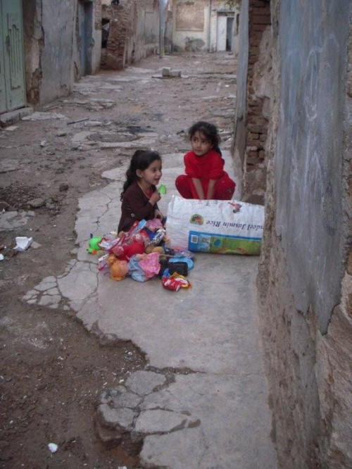 في يوم الطفل العالمي  ثلث اطفال العراق محرومون من حقوقهم الاساسية  بقلم  د. بشرى الحمداني