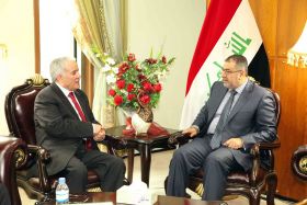 قصي السهيل والامين العام لاتحاد البرلمان العربي يبحثان الاوضاع السياسية في العراق والمنطقة