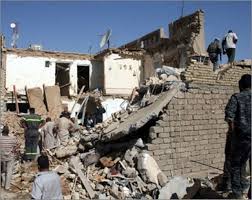 اصابة ستة اشخاص من عائلة واحدة جراء تفجير منزل لشرطي في الموصل