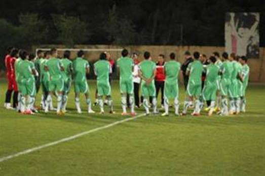 المنتخب الوطني يُكمل تحضيراته لمواجهة السعودية بخوض مباراة ودية أمام الاريتيري .