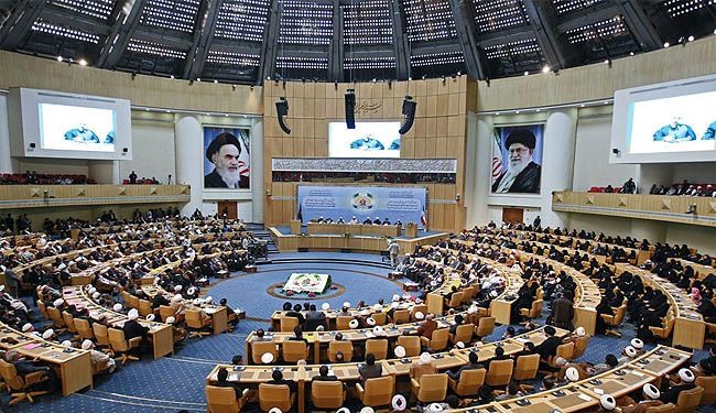 الوفد البرلماني العراقي يصل طهران للمشاركة في مؤتمر برلمانات الدول الاعضاء في منظمة التعاون الاسلامي