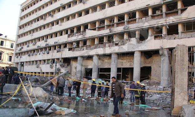مصر: القاء القبض على احد المتورطين في تفجير مبنى امن القاهرة