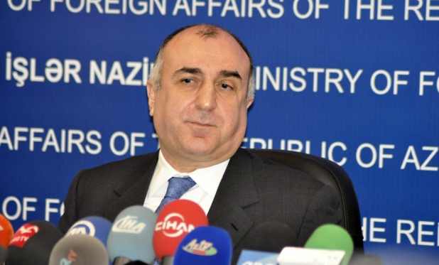 وصول وزير خارجية اذربيجان الى بغداد في زيارة رسمية