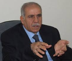 وائل عبد اللطيف يؤكد عدم امكانية حل البرلمان الا بطلب من رئيسي الوزراء والجمهورية وبموافقة البرلمان نفسه