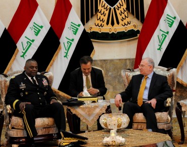 النجيفي واوستن يبحثان الوضع الامني والسياسي في العراق