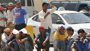 العمل :75 الف مواطن اجنبي يعملون في العراق من دون ترخيص
