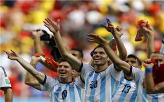 ماردونا:الأرجنتين ستلعب بضغط كبير على هولندا