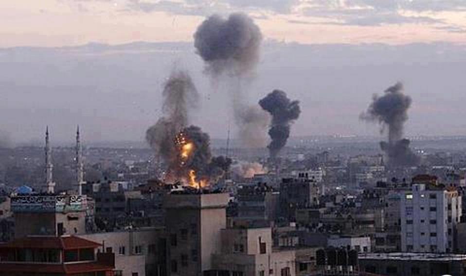 700 شهيد فلسطيني جراء القصف الاسرائيلي على غزة