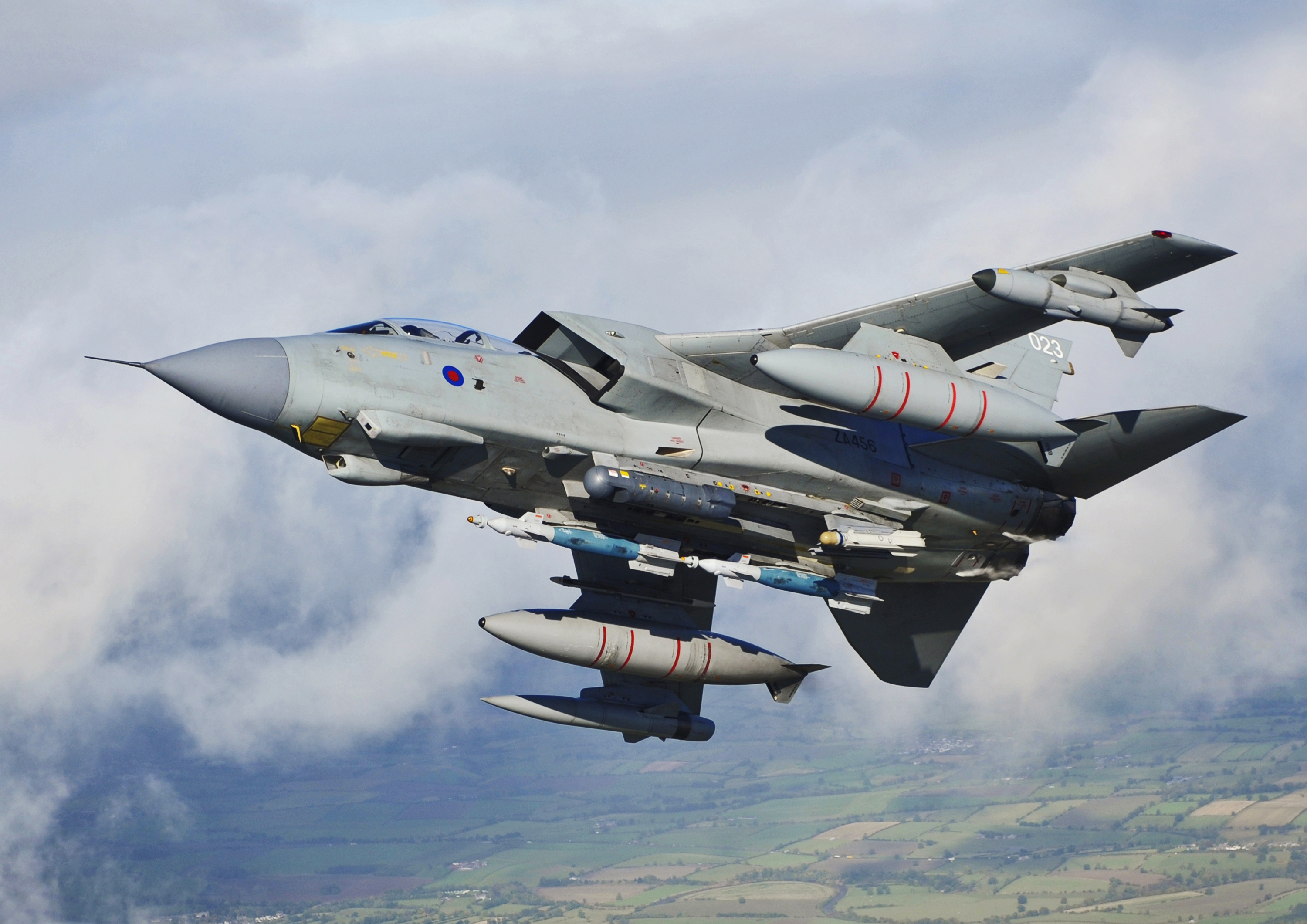 الدفاع البريطانية:طائراتنا استخدمت صواريخ كبريتية في الانبار