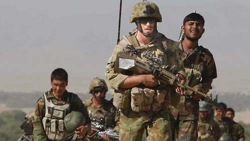 الحكومة الاسترالية توافق على ارسال قواتها البرية  الى العراق!
