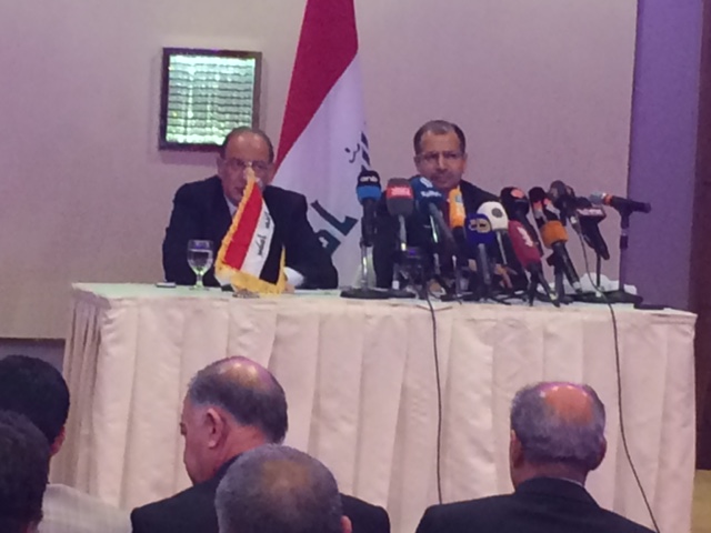 رئيس البرلمان يلتقي الجالية العراقية في عمان ويؤكد على حل مشاكلهم