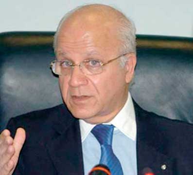 الجزائر تسحب سفيرها من العراق