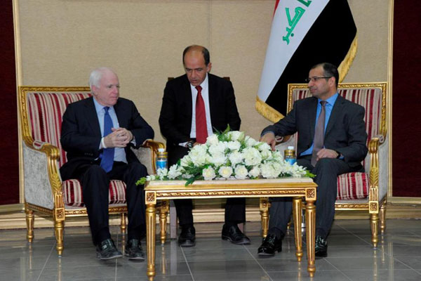 الجبوري وماكين يبحثان الاوضاع السياسية والامنية في العراق