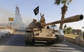 امام “العين”الامريكية ..داعش يحرك 11 دبابة من سوريا الى العراق