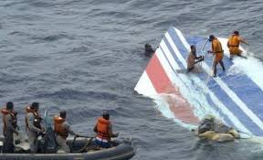 الوكالة الأندونيسية: الطائرة الماليزية سقطت في قعر المحيط