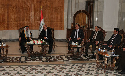 علاوي:الحكومة العراقية تتطلع إلى التعاون مع جميع الدول