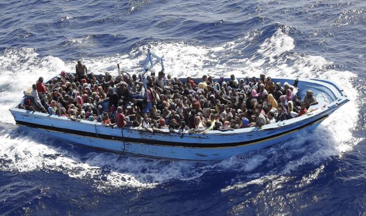 انقاذ 70 مهاجرا عراقيا وسوريا قبالة الساحل الروماني