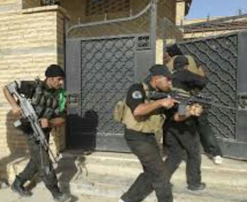 القوات العراقية تحكم سيطرتها على شارع الباشا وسط تكريت
