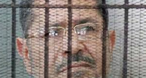 القاهرة:السجن “المؤبد” على محمد مرسي والقيادات الاخوانية