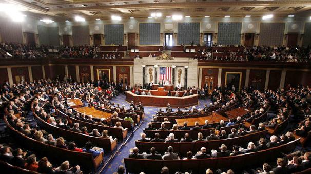 الكونغرس يتوجه إلى اصدار قانون يقيد اتفاق إيران النووي