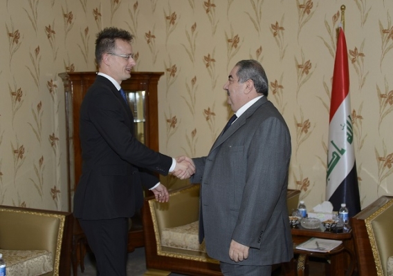 التوقيع على اتفاقية الاستثمار بين العراق وهنغاريا