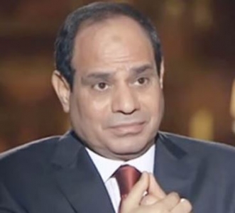 الشارع المصري:السيسي على خطى مبارك