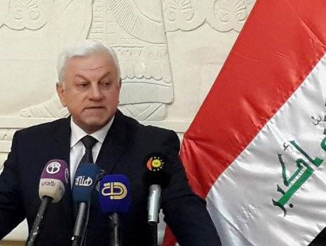 سفير العراق الجديد في ايران: العرب طائفيوّنَ حَدِّ النُّخاعْ