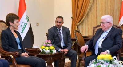 معصوم وساكس يبحثان تعزيز العلاقات بين العراق واستراليا