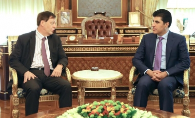 السفير البريطاني يدعو حكومة كردستان الى الحوار والتفاهم مع بغداد