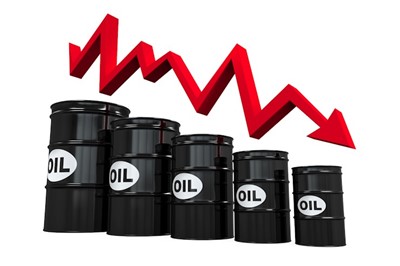 هبوط اسعار النفط  وضعف الدينار العراقي