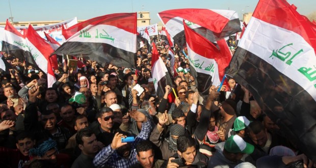 العراقيون سيرا”على الأقدام الى.. المنطقة الخضراء بدلا من كربلاء‎