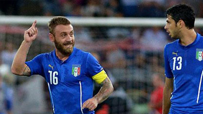 فوز إيطاليا في مباراة بوفون الدولية 150
